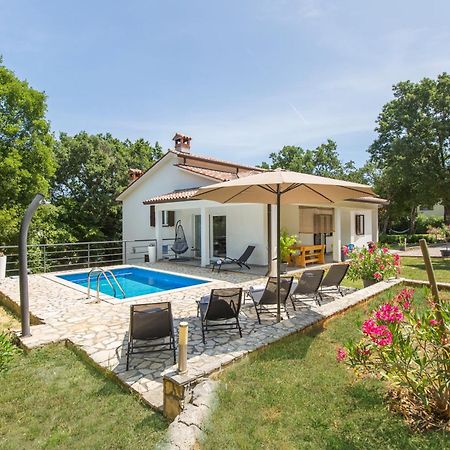 Holiday Home Rea Labin  Bagian luar foto