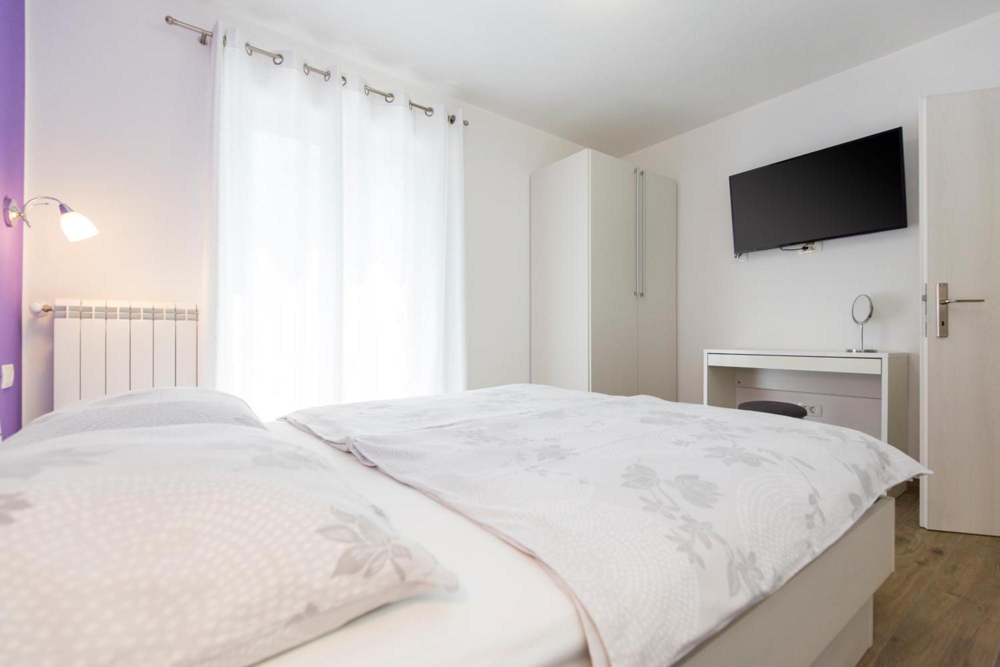 Holiday Home Rea Labin  Bagian luar foto