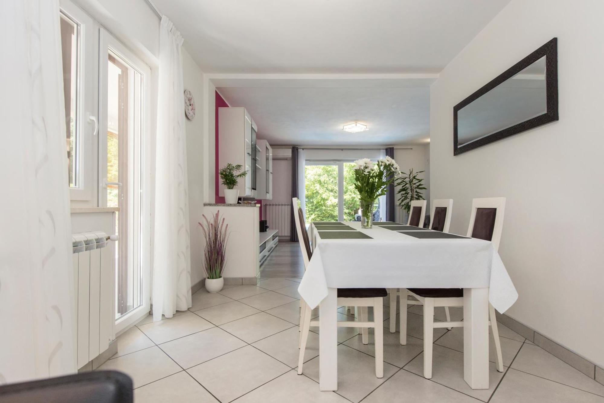 Holiday Home Rea Labin  Bagian luar foto
